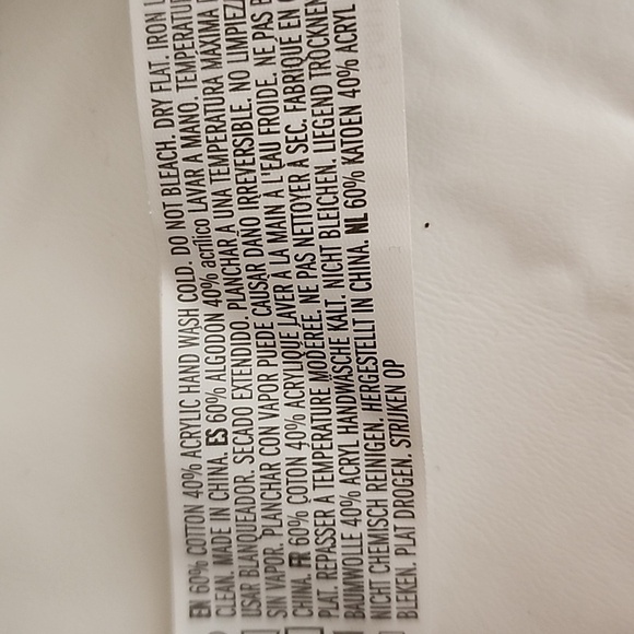 Forever 21 Striped Black and Cream Turtleneck Sweater Size Large - Picture 11 of 11